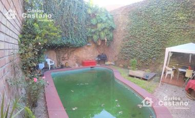 Gran Chalet Ideal Vivienda Multifamiliar + Profesional en Exc Sector