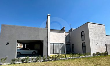 El Mesón Casa en venta en San Andrés Ocotlán