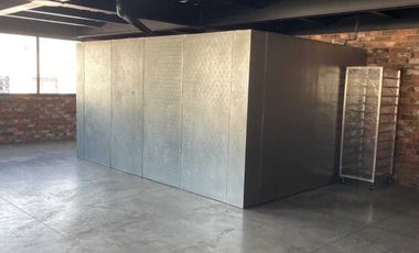 RENTA DE EDIFICIO 3 PISOS, DE PREFERENCIA PARA FRANQUICIAS