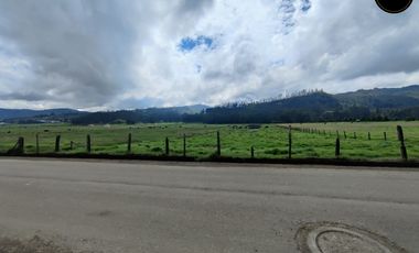 Terreno de venta en Victoria del Portete – código:21667