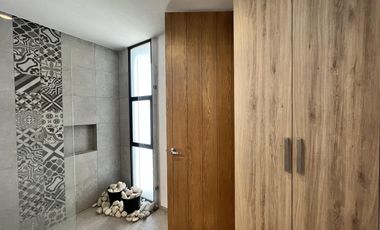 Moderna Casa en  Renta en Fraccionamiento con Alberca Zona Cuautlancingo