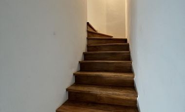 Moderna Casa en  Renta en Fraccionamiento con Alberca Zona Cuautlancingo