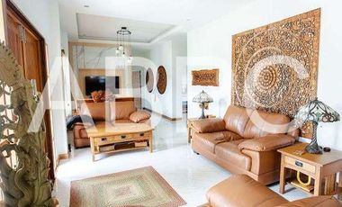 1.78 Rai Lot & Newer 3 Bed 2 Bath House in Buriram