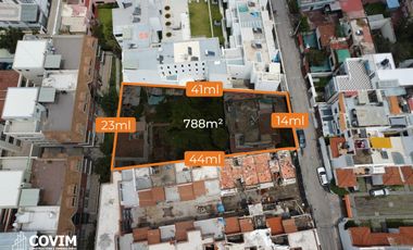 Casa como terreno en Venta en Yanahuara - Cerca del Club Internacional