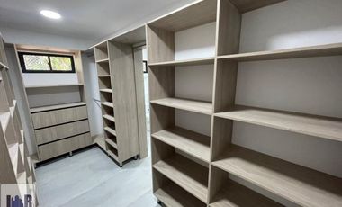 Casa en Arriendo Ubicado en Envigado Codigo 5832