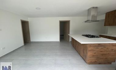Casa en Arriendo Ubicado en Envigado Codigo 5832
