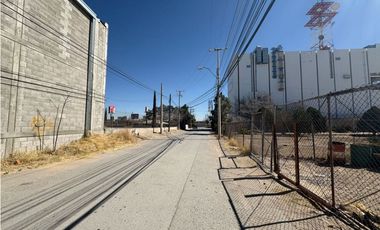 Terreno con malla a metros de la Avenida Tecnologico. Juárez Chih.