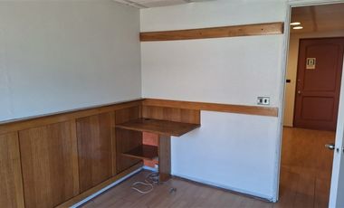Oficina en Venta en Av. Eliodoro Yáñez / Matilde Salamanca