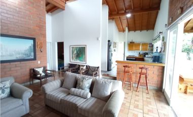 Finca en Barbosa, V.Yarumito