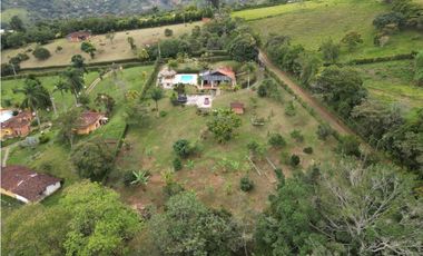 Finca en Barbosa, V.Yarumito