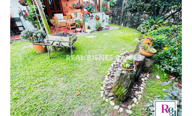 Hermosa Casa Unifamiliar con Amplios Espacios.