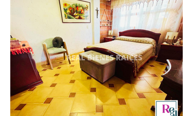 Hermosa Casa Unifamiliar con Amplios Espacios.