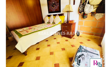 Hermosa Casa Unifamiliar con Amplios Espacios.