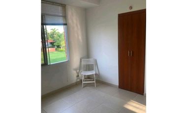 Se vende casa en conjunto cerrado