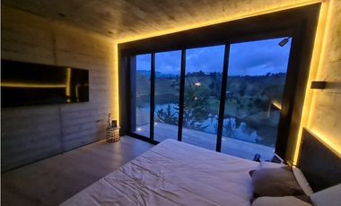 Hermosa casa en venta ubicada en Guatapé