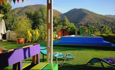 Parcela de agrado, hermoso centro recreacional.