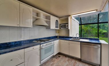 VENTA CASA A UN COSTADO DE PERISUR, JARDINES DEL PEDREGAL