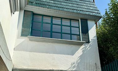 Casa en Venta en Xochimilco Jardines del Sur 3 Recámaras 3 Estacionamientos Serv
