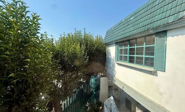 Casa en Venta en Xochimilco Jardines del Sur 3 Recámaras 3 Estacionamientos Serv