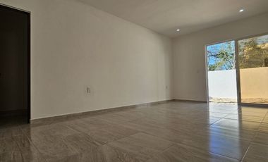 Una planta| dentro de privada | preventa a 5 meses