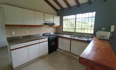 FINCA EN ARRIENDO UBICADA EN GUARNE SECTOR VEREDA ALTAVISTA