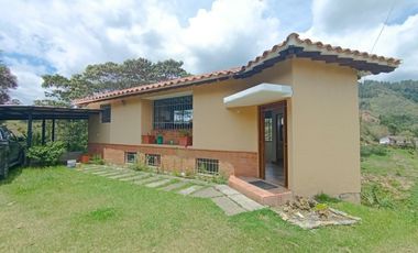 FINCA EN ARRIENDO UBICADA EN GUARNE SECTOR VEREDA ALTAVISTA