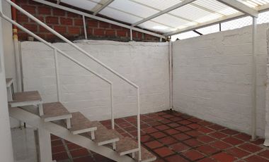 APARTAESTUDIO EN ARRIENDO EN LOS ROSALES/MANIZALES