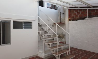APARTAESTUDIO EN ARRIENDO EN LOS ROSALES/MANIZALES