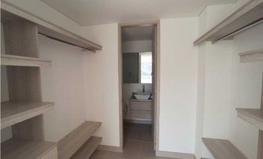 Se Arrienda apartamento en Santa Marta, Colombia.