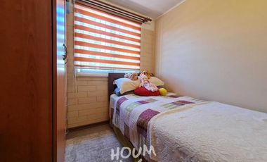 LINDA CASA, LLEGAR Y HABITAR FRENTE A PLAZA MUY FAMILIAR