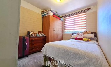 LINDA CASA, LLEGAR Y HABITAR FRENTE A PLAZA MUY FAMILIAR