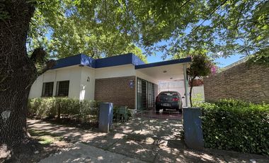 Oportunidad!Casa a reciclar en la mejor zona del Golf