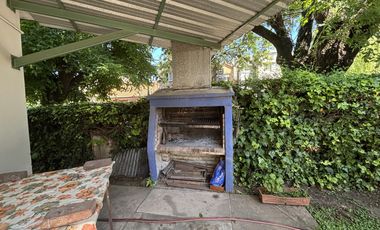 Oportunidad!Casa a reciclar en la mejor zona del Golf