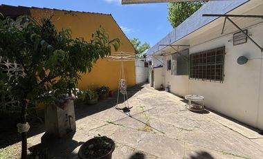 Oportunidad!Casa a reciclar en la mejor zona del Golf