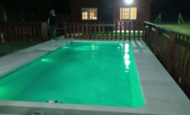 Casa Quinta en La Plata - Pileta y Parrilla, 2 Dormitorios