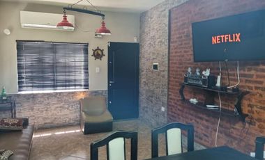 Casa Quinta en La Plata - Pileta y Parrilla, 2 Dormitorios