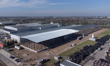Alquiler 15.000 mts cubiertos Nave Industrial  Ezeiza
