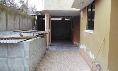 CASA EN VENTA CAMINO PÚBLICO SECTOR  COCHALÓ CALLATE, PÍLLARO, TUNGURAHUA