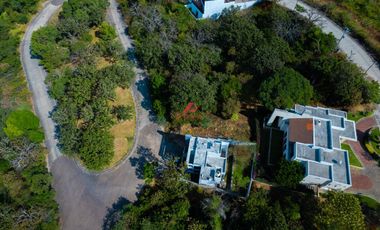 Terreno en Venta en El Río Country Club , El Arenal , Jal