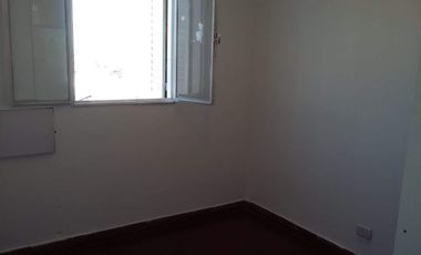 Departamento en venta en Las Flores 1