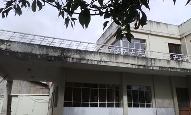 Terreno y edificación de venta en CUENCA SECTOR CRISTO REY