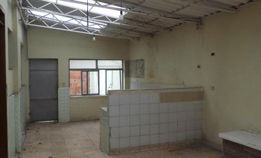 Terreno y edificación de venta en CUENCA SECTOR CRISTO REY