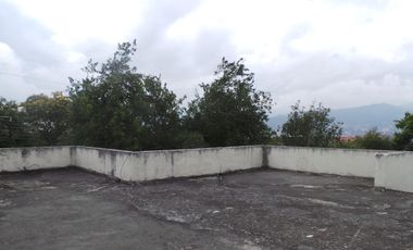 Terreno y edificación de venta en CUENCA SECTOR CRISTO REY