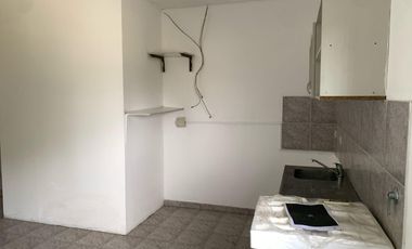 Depósito en Alquiler de 2000 m2 en Benavidez