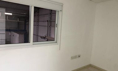 Depósito en Alquiler de 2000 m2 en Benavidez