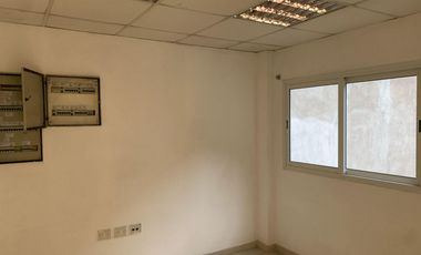 Depósito en Alquiler de 2000 m2 en Benavidez