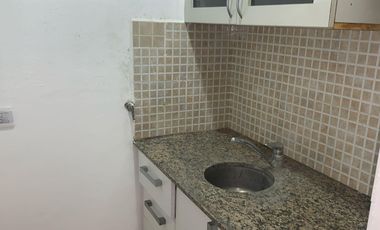 Depósito en Alquiler de 2000 m2 en Benavidez