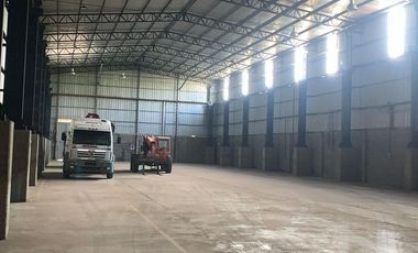 Depósito en Alquiler de 2000 m2 en Benavidez