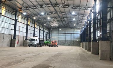 Depósito en Alquiler de 2000 m2 en Benavidez