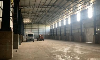 Depósito en Alquiler de 2000 m2 en Benavidez
